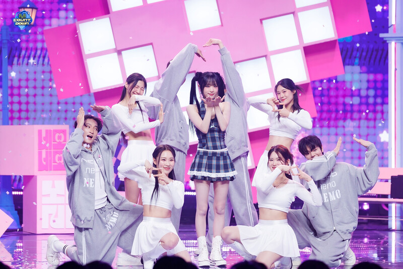 241003 YENA - 'Sugar' + 'NEMONEMO' at M Countdown documents 19