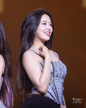 240707 IVE Yujin - 1st World Tour ‘Show What I Have’ in Hong Kong Day 2