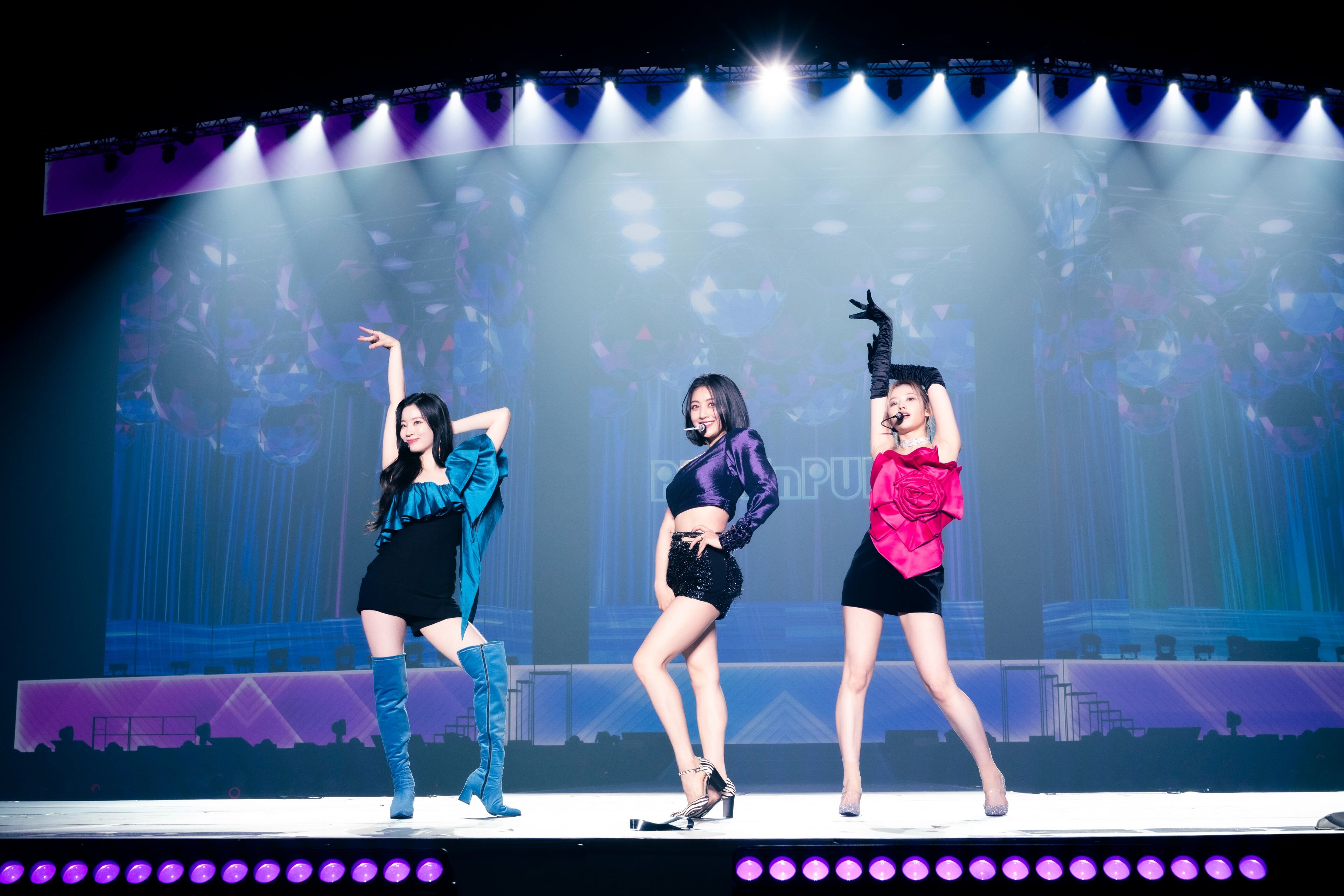 220425 ＜TWICE 4TH WORLD TOUR 'III' IN JAPAN＞ Press Photos | kpopping