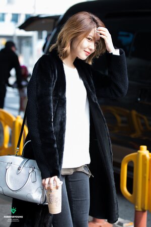 160312 Girls' Generation Sooyoung at Incheon Airport