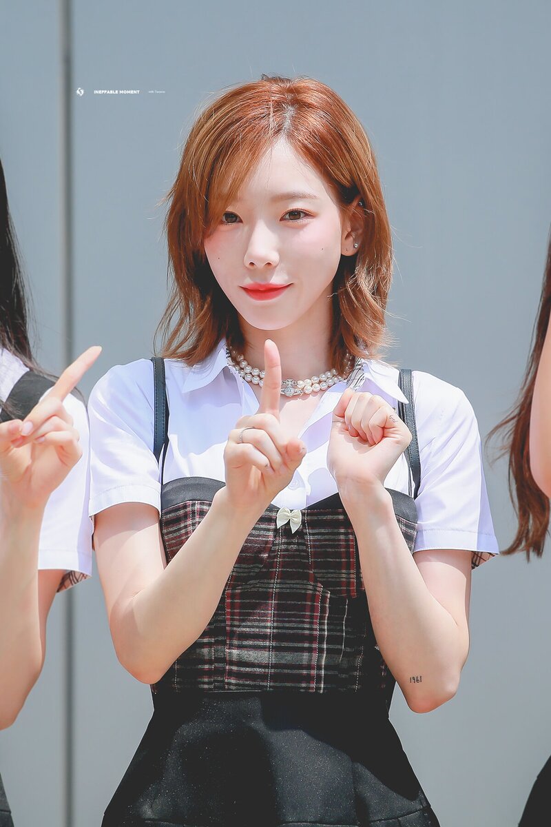 220728 SNSD Taeyeon - 'Knowing Bros' Filming documents 10