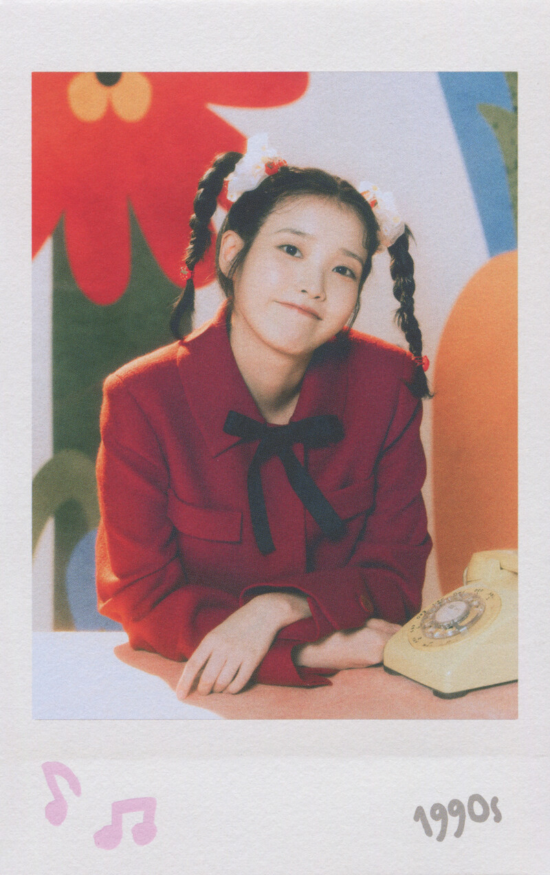 IU - 5th Official ‘UAENA’ Fanclub Kit [SCANS] documents 4