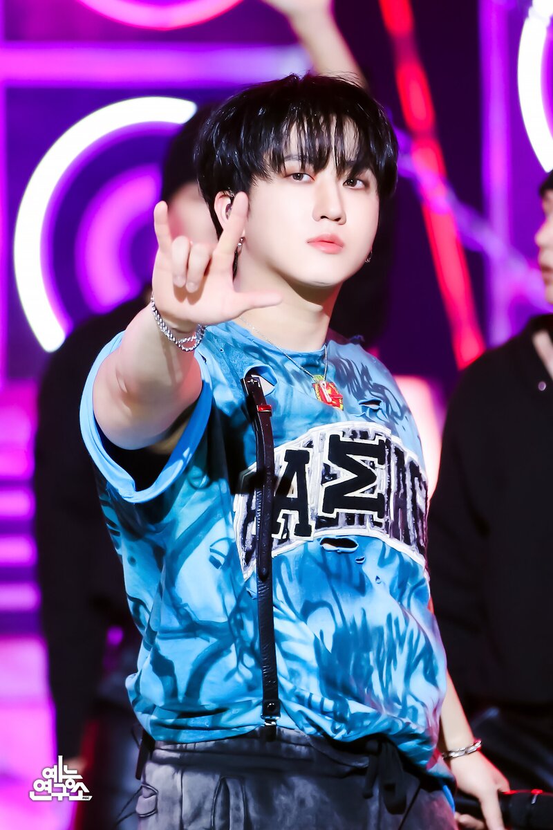 231111 Stray Kids Changbin - "Rock-Star" at Music Core documents 1