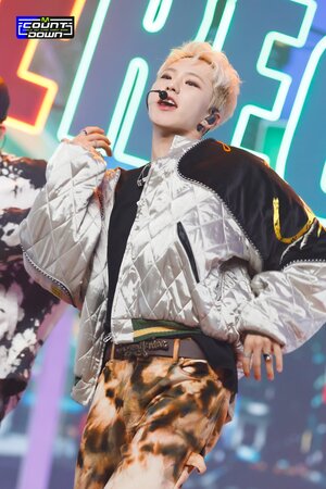 220721 SVT Leaders 'CHEERS' on MCountdown Still Cuts | NAVER - Hoshi