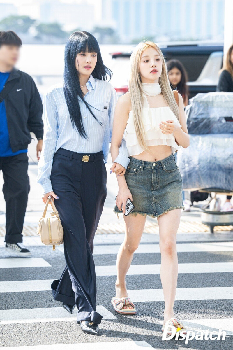 230609 (G)I-DLE Minnie and Yuqi at Incheon International Airport documents 4