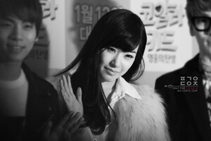 120103 Girls' Generation Tiffany at 'Koala Kids' (The Outback) Movie Premiere