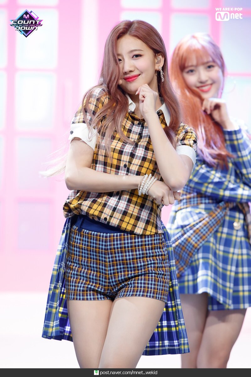 190523 Cherry Bullet - 'Really Really' + 'Ping Pong' on M COUNTDOWN documents 7