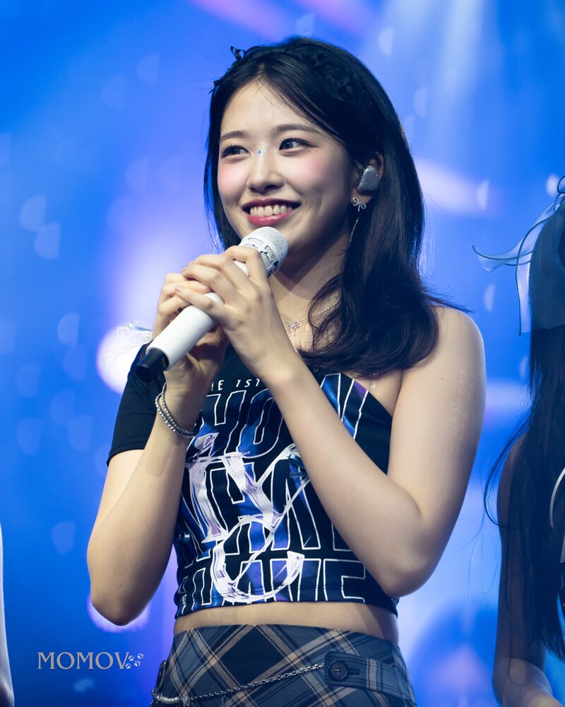 240713 IVE Yujin - 1st World Tour ‘Show What I Have’ in Manila documents 8