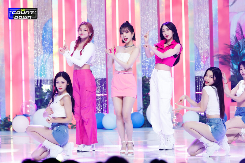 220707 VIVIZ - 'LOVEADE' at M Countdown documents 4