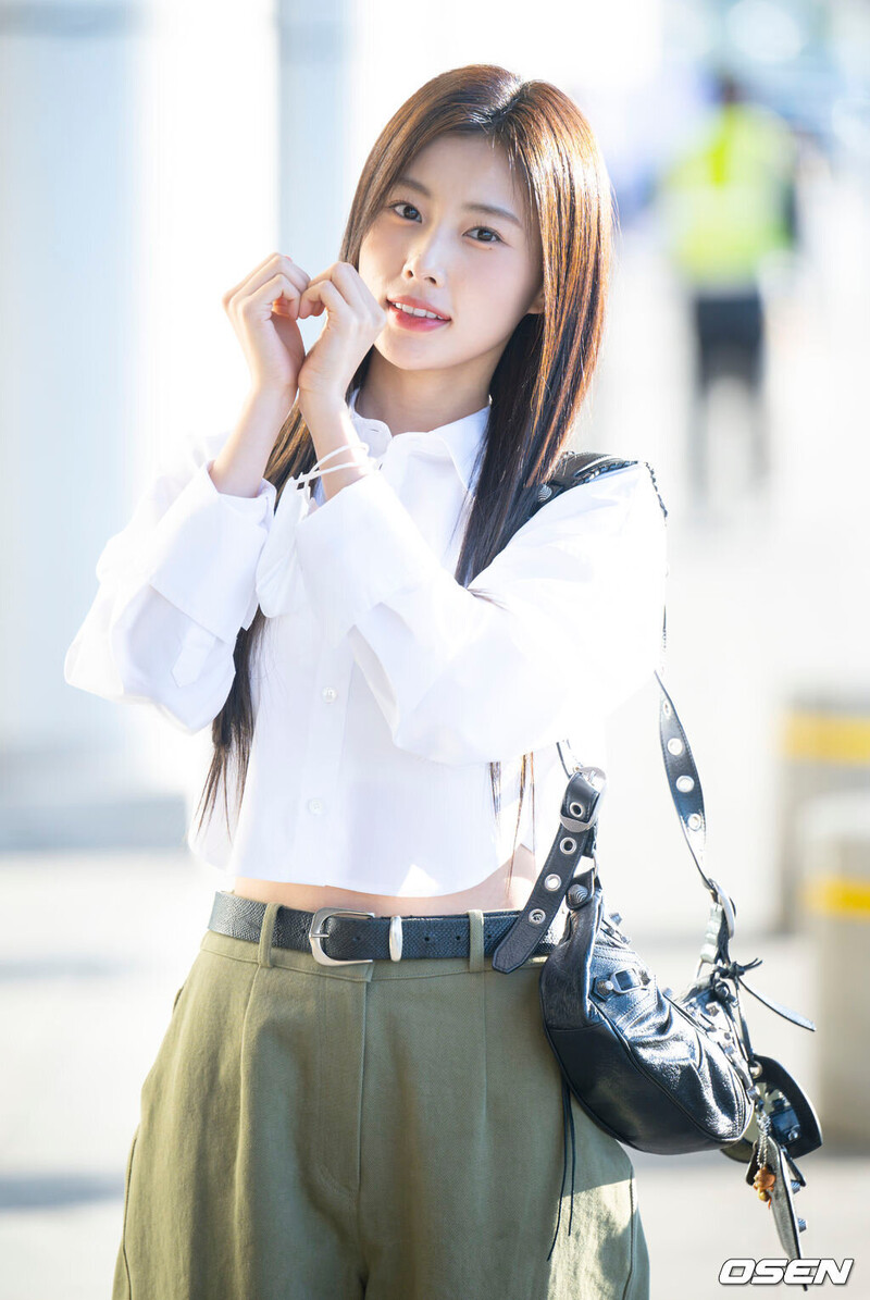 220924 Kang Hyewon documents 8