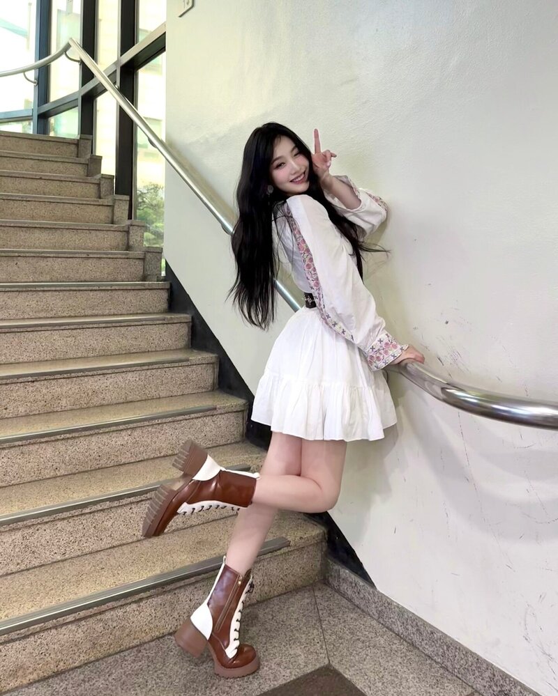 240702 Red Velvet Joy Instagram Update documents 5