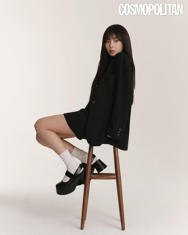 Shin Suhyun photoshoot for COSMOPOLITAN KOREA documents 3