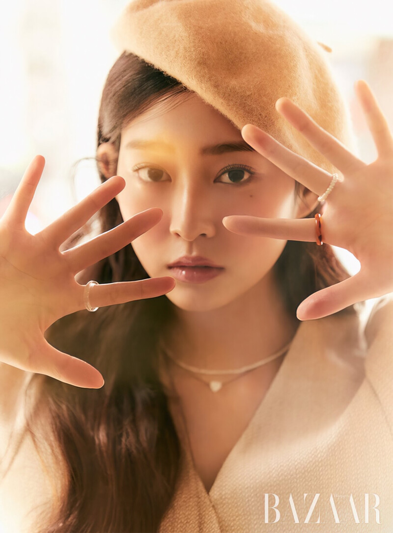 Kim Minju for Harper's Bazaar Magazine May 2021 Issue documents 4