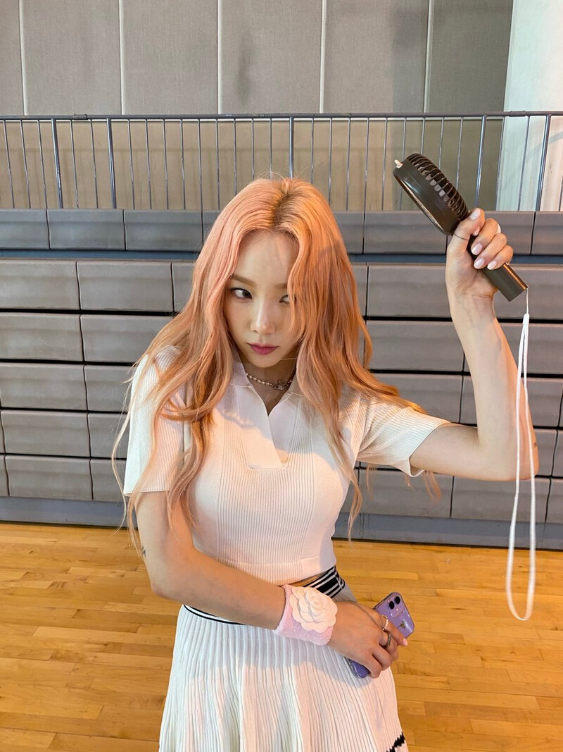 210709 SNSD Twitter Update - Taeyeon documents 1