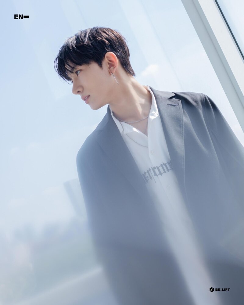 220531 Weverse Update- Heeseung Cover "Off My Face" Special Photo documents 5