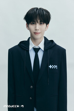 Yoo Youngseo PROJECT7 Profile Photos