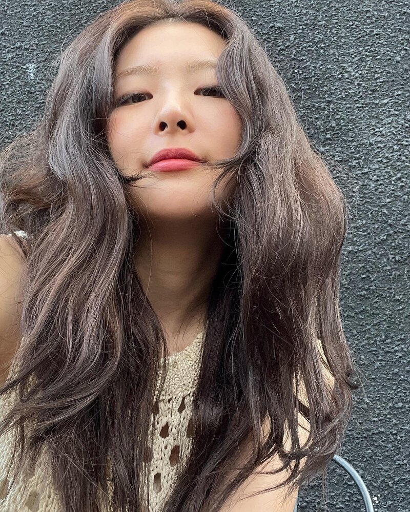 220624 Red Velvet Seulgi Instagram Update documents 18