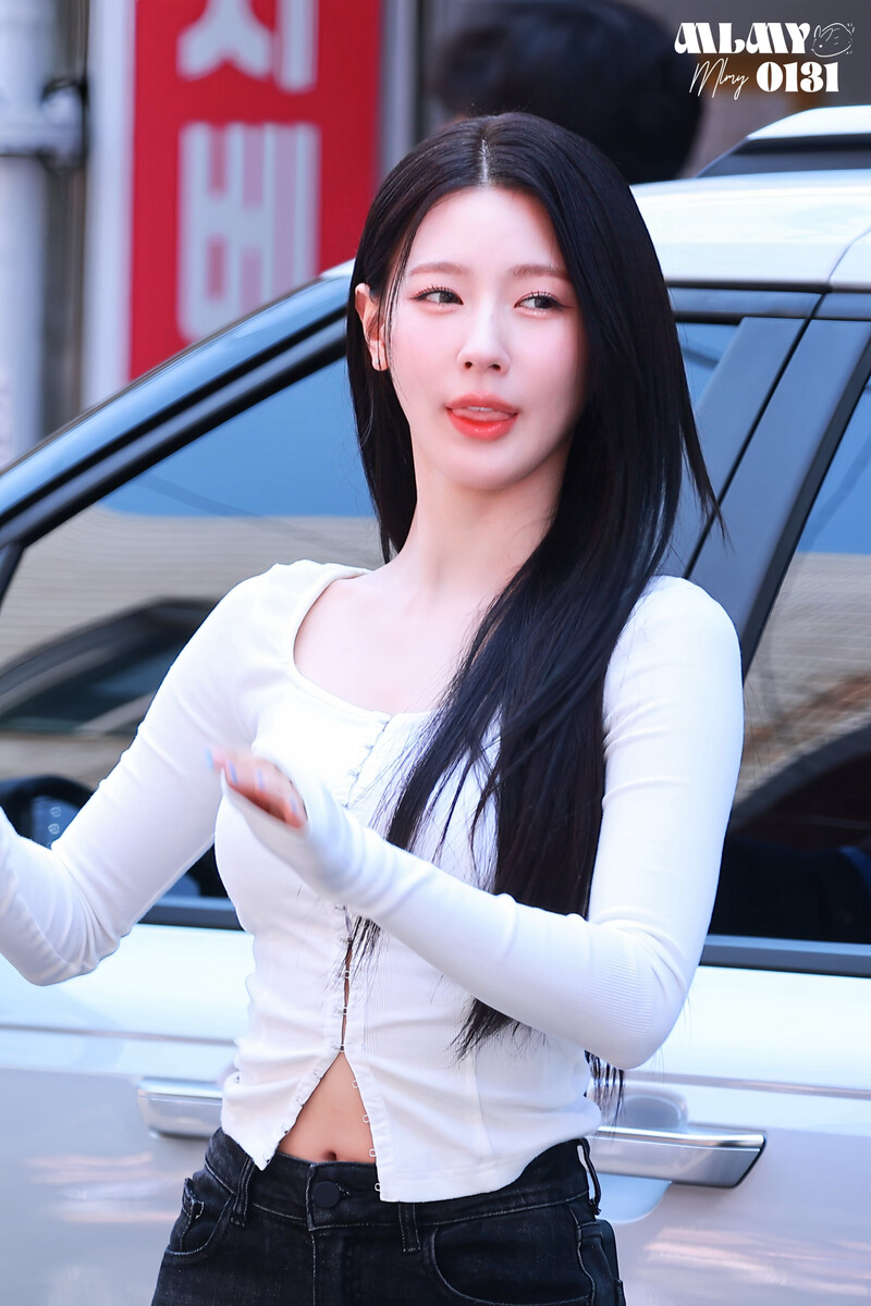 240502 (G)I-DLE Miyeon - Sunyang Soju Pop-Up Store documents 11