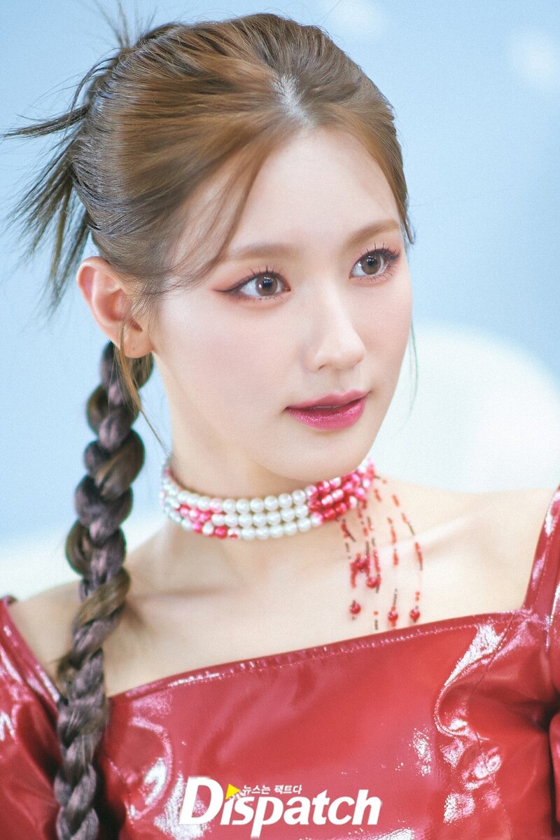 220321 (G)I-DLE Miyeon "I NEVER DIE" Showcase Waiting Room by Dispatch documents 6