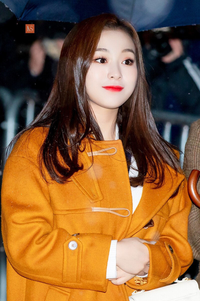 190215 Dreamcatcher Gahyeon documents 15