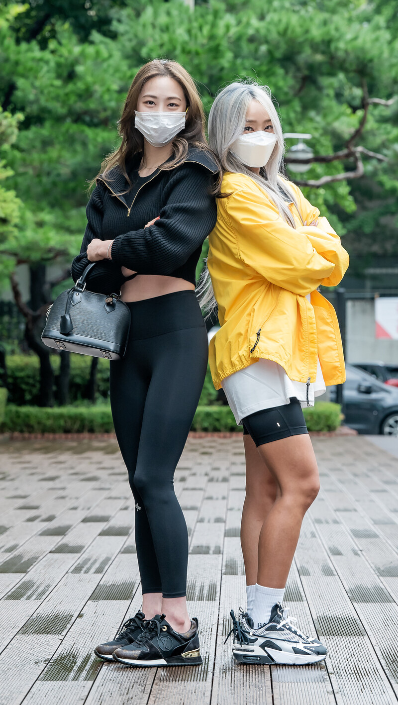 210824 Dasom & Hyolyn documents 1