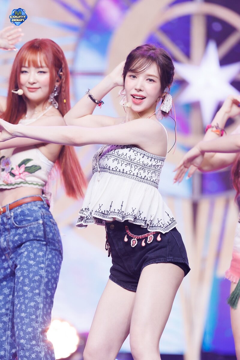 240627 Red Velvet Wendy - 'Cosmic' at M Countdown documents 4