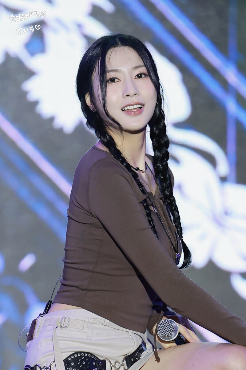 240928 Apink HAYOUNG - at 'LG Dream Festival' documents 8