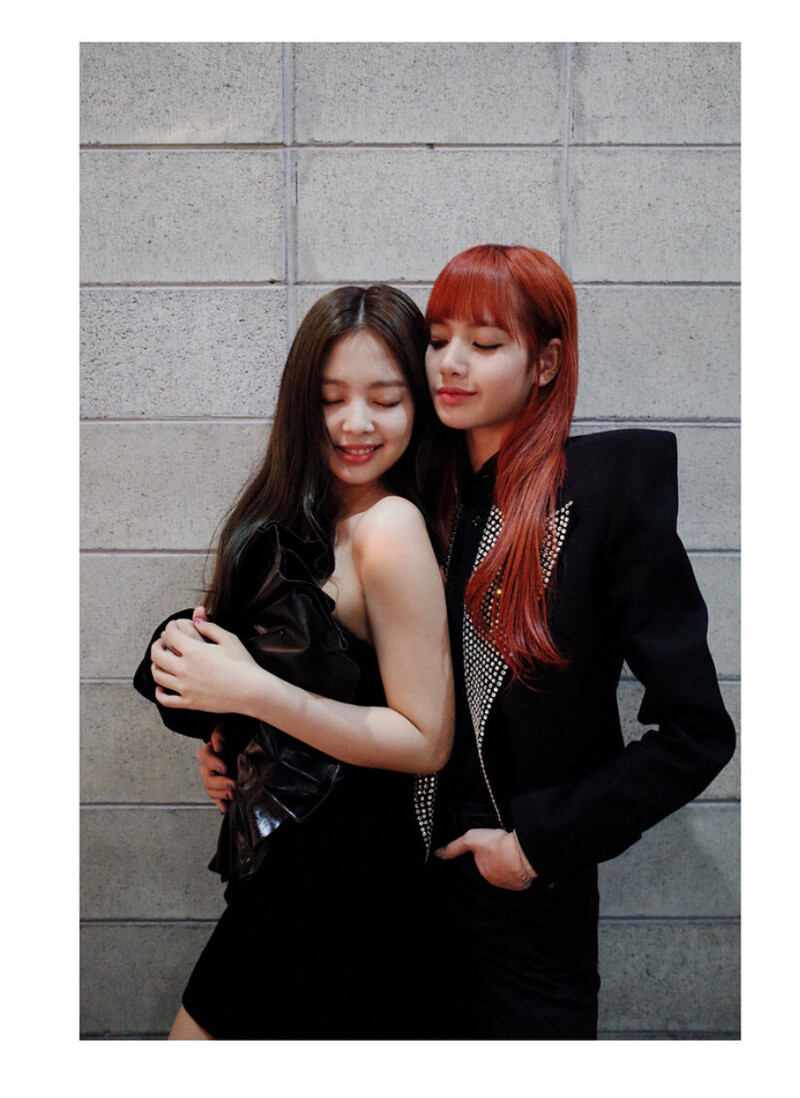 170923 BLACKPINK INSTAGRAM UPDATE WITH JENNIE & LISA documents 1