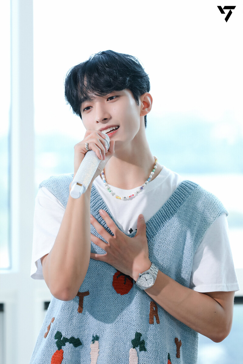 220918 SEVENTEEN DK ‘A Journey’ COVER Behind Sketch | Weverse documents 7