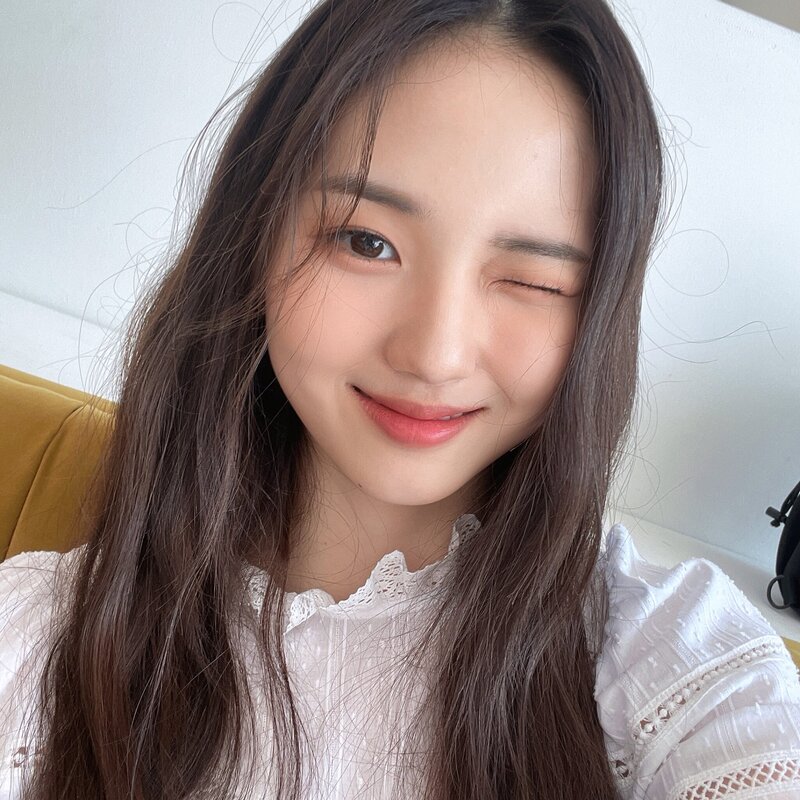 240513 tripleS Instagram & Twitter Update - Jiwoo documents 4