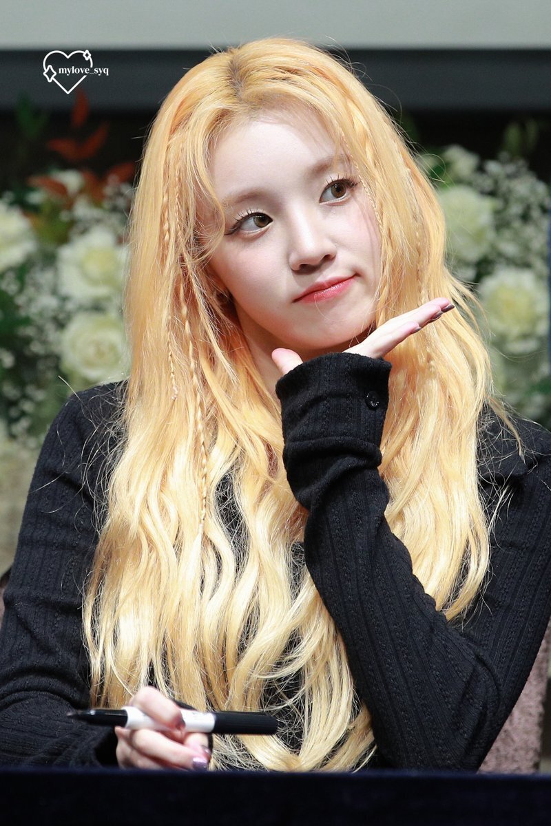 221124 (G)I-DLE Yuqi - Fansign documents 1
