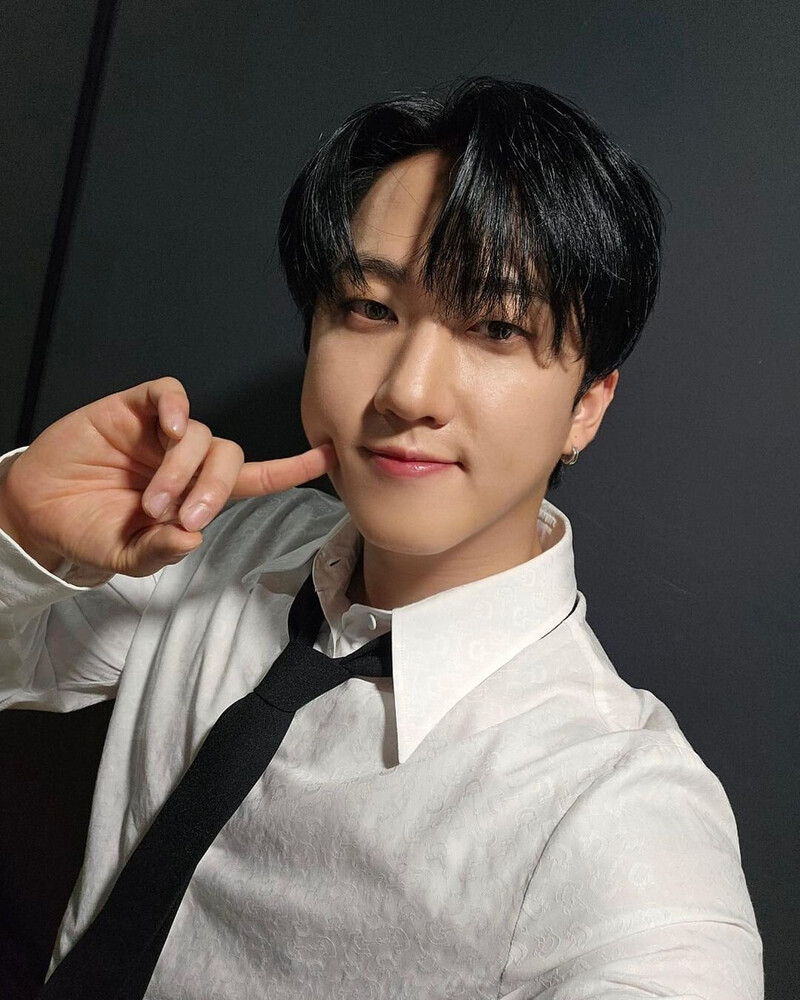 230810 Changbin Instagram Update | kpopping