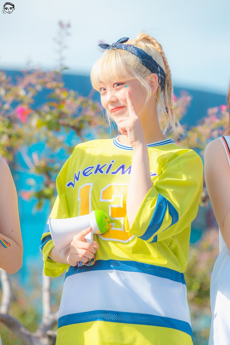 170929 Weki Meki Lua at Music Bank Mini Fanmeet documents 9