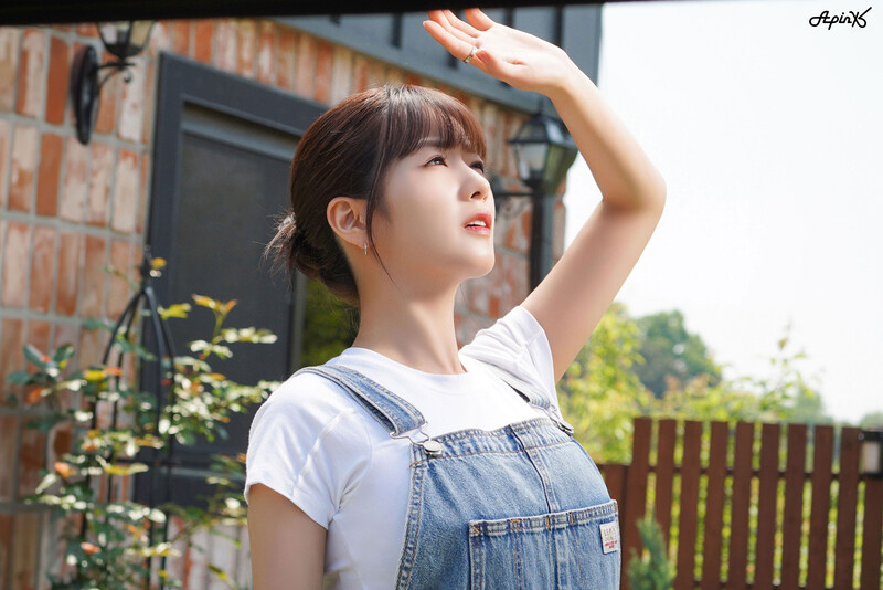 240628 APINK Naver post - BOMI 'Sundayplanet47' CF behind documents 7