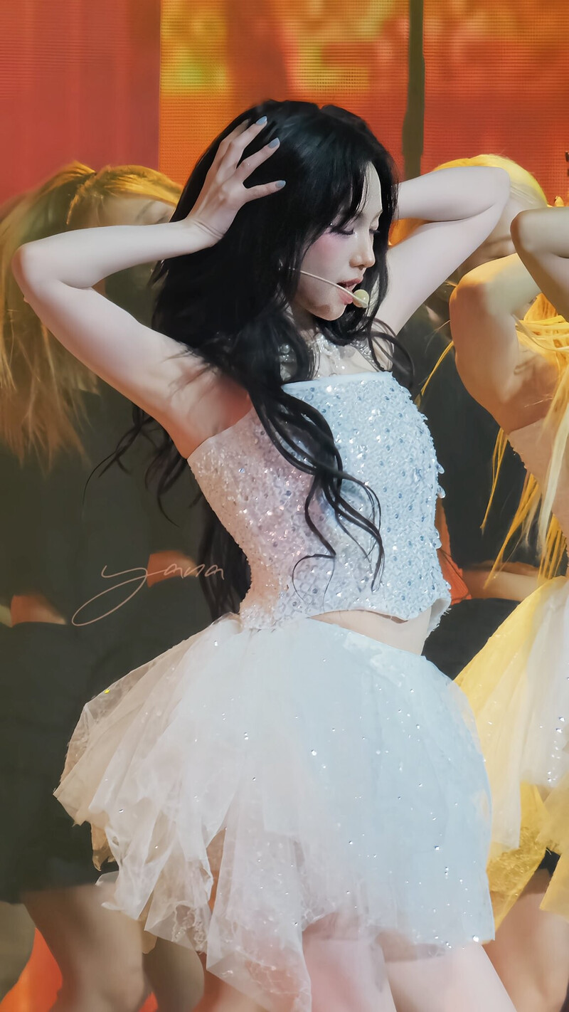 240902 aespa Karina - ‘SYNK : Parallel Line’ Tour in Melbourne documents 1