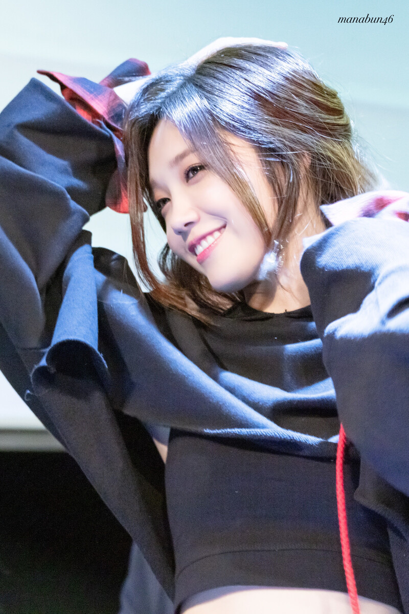 160929 Apink EUNJI at fansign event documents 1