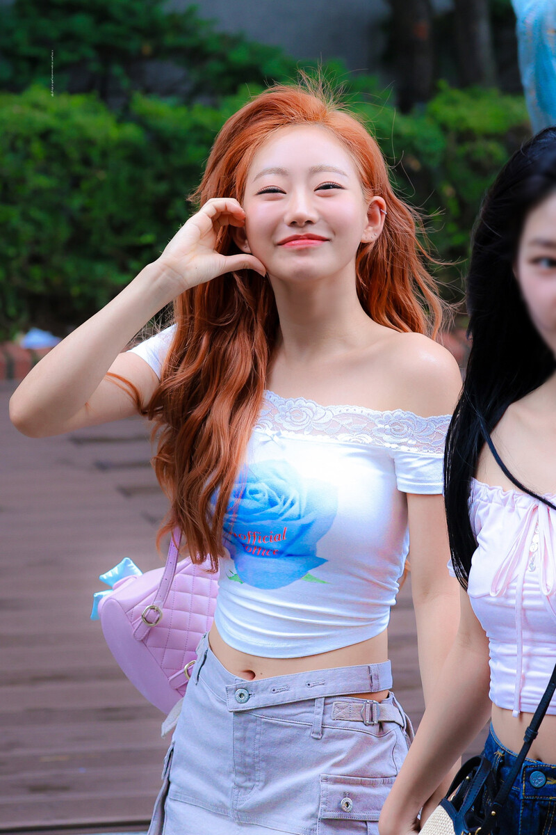 240705 KISS OF LIFE Julie - Music Bank Commute documents 1