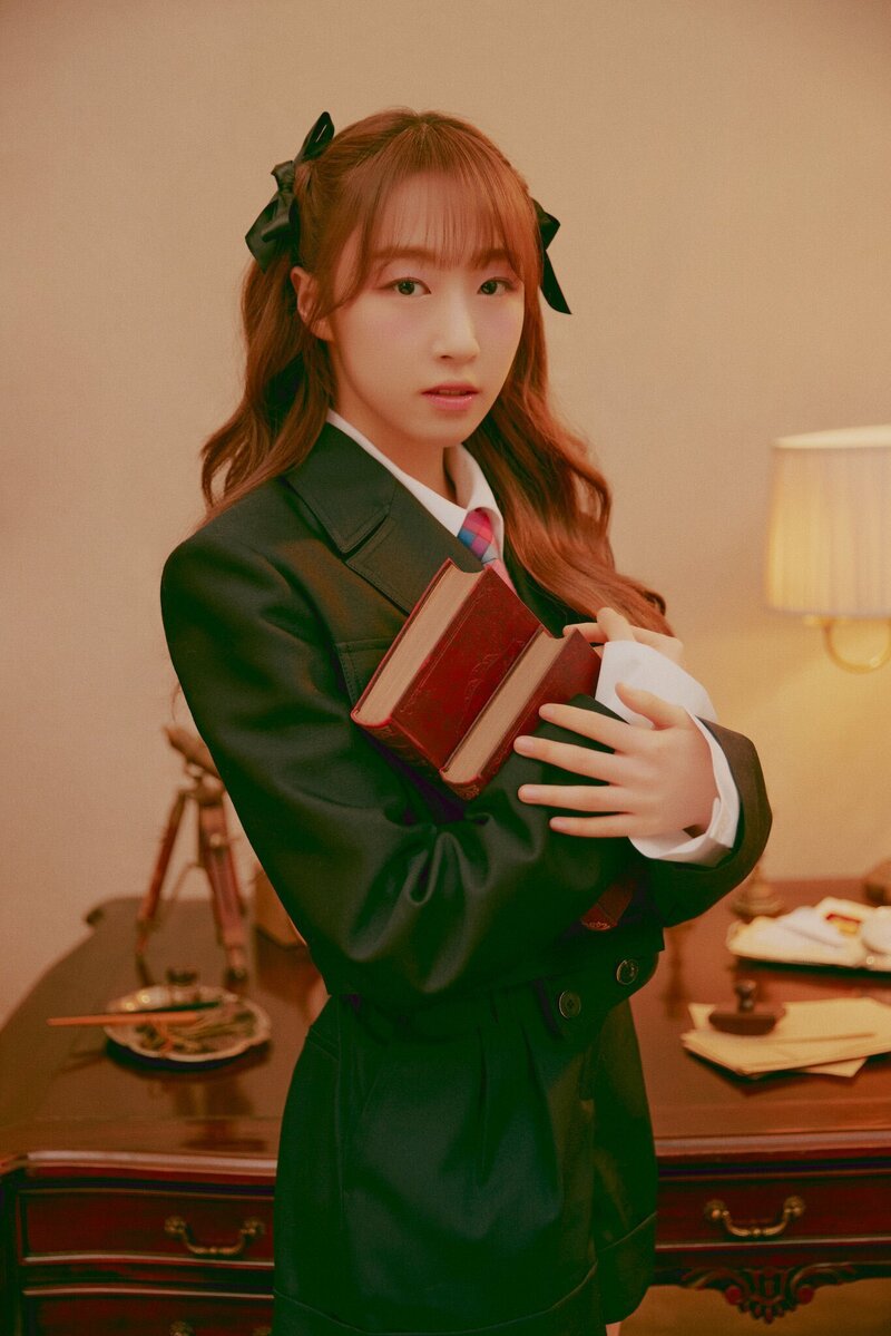 WJSN for Universe 'Replay Wjsn - Save Me, Save You' Photoshoot 2022 documents 3