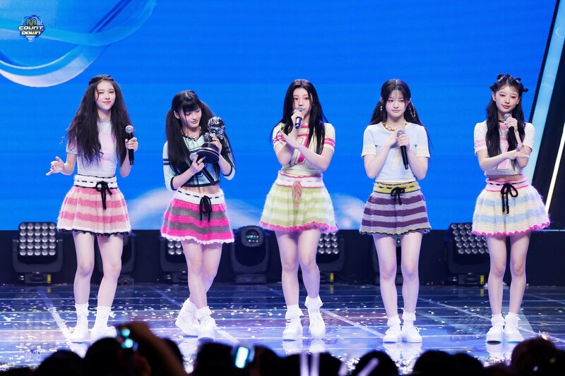 240418 ILLIT - 'Lucky Girl Syndrome' at M Countdown + Encore documents 14