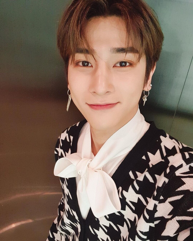 200220 BAE173 Instagram Update - Hangyul documents 1