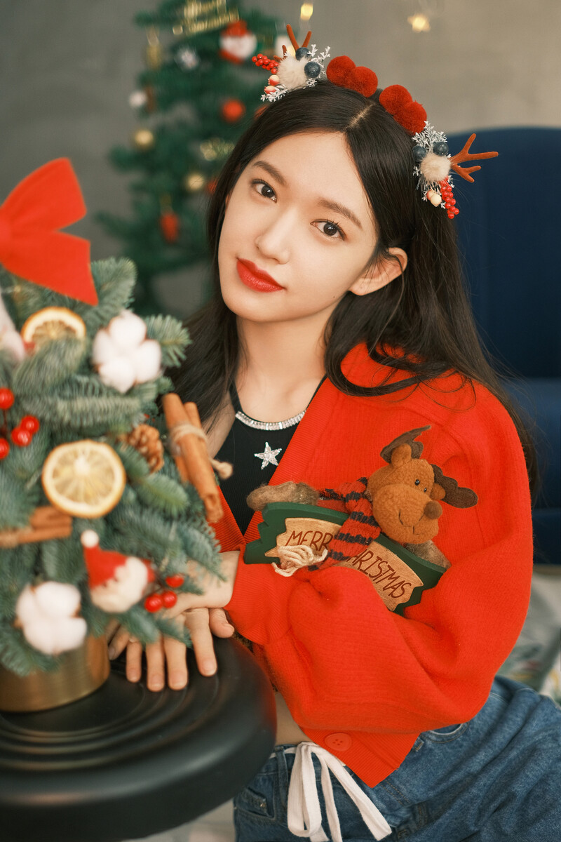 211225 Cheng Xiao Weibo Studio Update - Merry Christmas documents 5