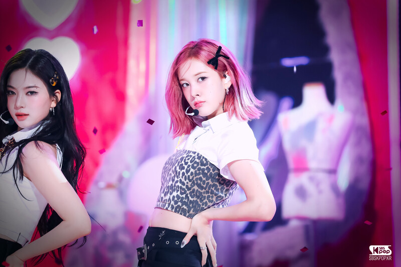 240707 STAYC J - ‘Cheeky Icy Thang’ at Inkigayo documents 1