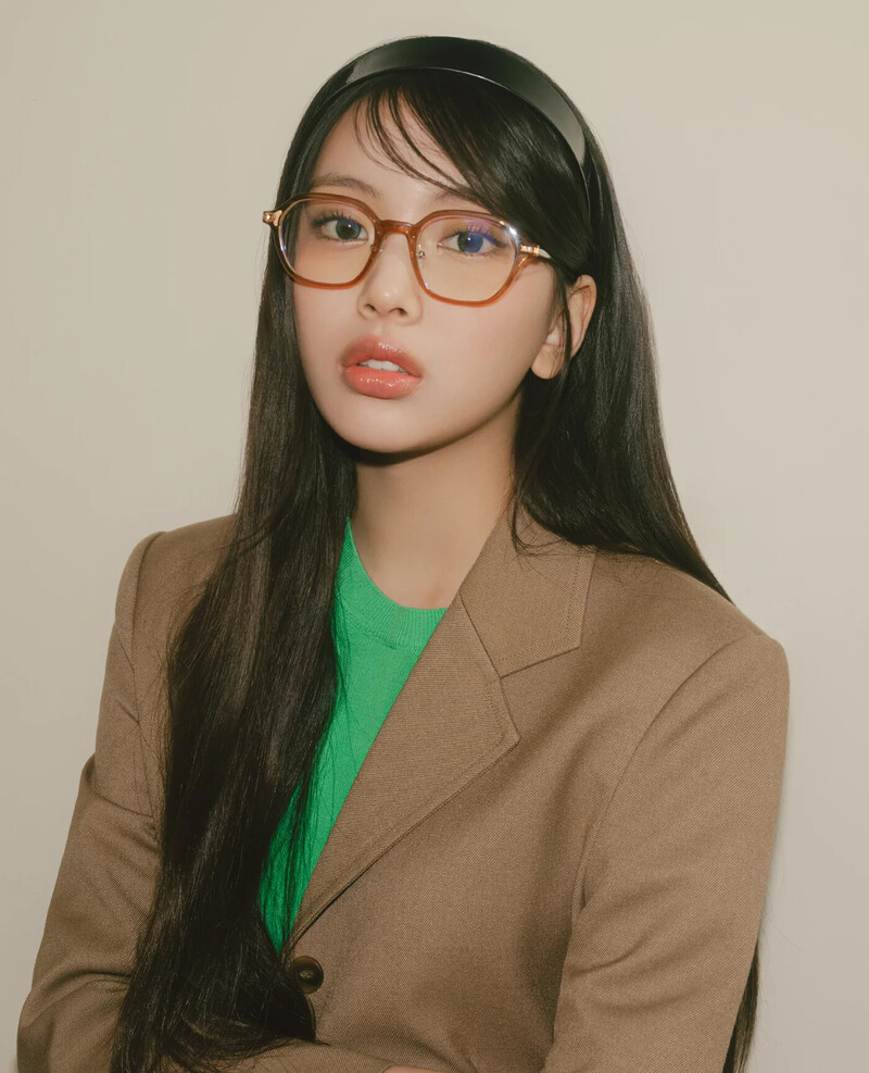 NewJeans for Carin - 24FW Eyeglasses Collection 'Can't Take My Eyes Off You' documents 14