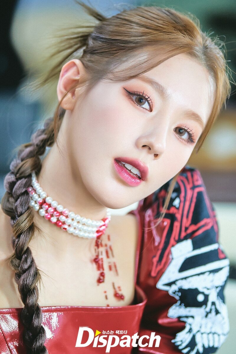 220321 (G)I-DLE Miyeon "I NEVER DIE" Showcase Waiting Room by Dispatch documents 1