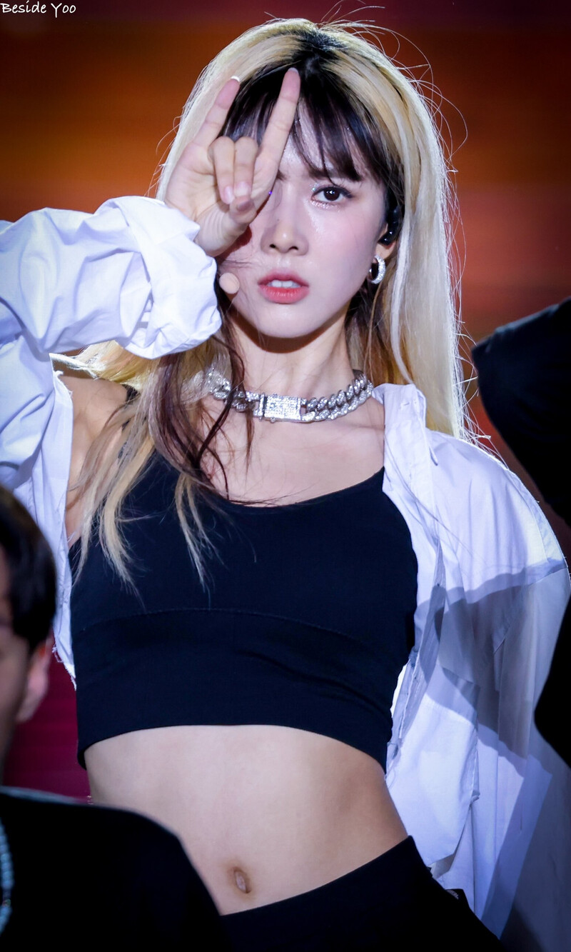 220618 Dreamcatcher Yoohyeon - 28th Dream Concert documents 5