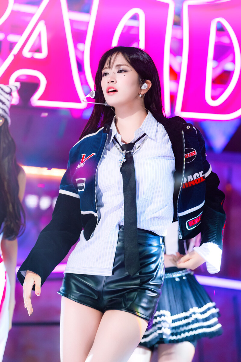 231015 Ives Yujin Baddie Off The Record At Sbs Inkigayo Kpopping