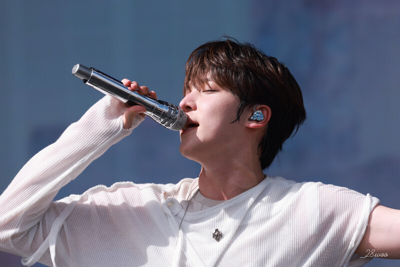 240817 ATEEZ Yunho at SUMMER SONIC 2024 in Osaka documents 2