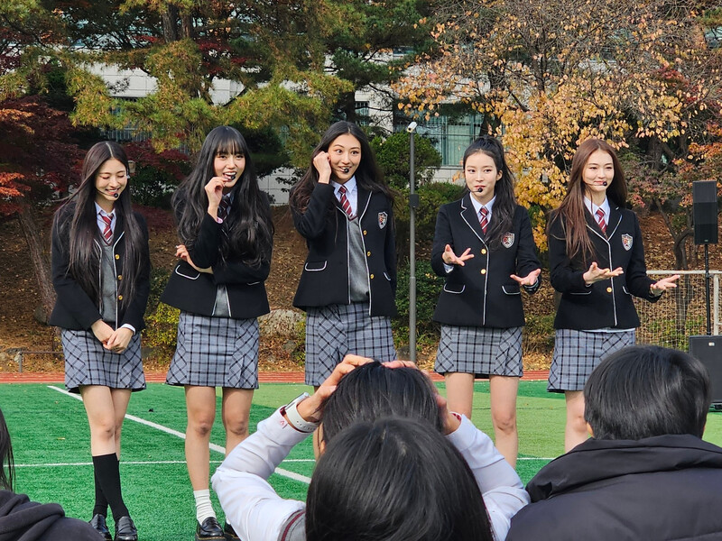 241119 MEOVV filming for the show 'School Attack' documents 3