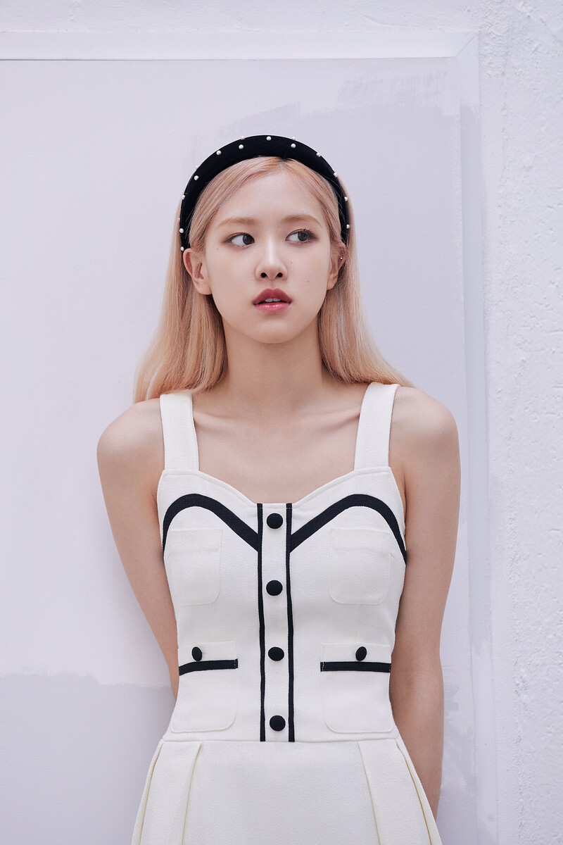 BLACKPINK Rosé for O!Oi Collection FW21 documents 1