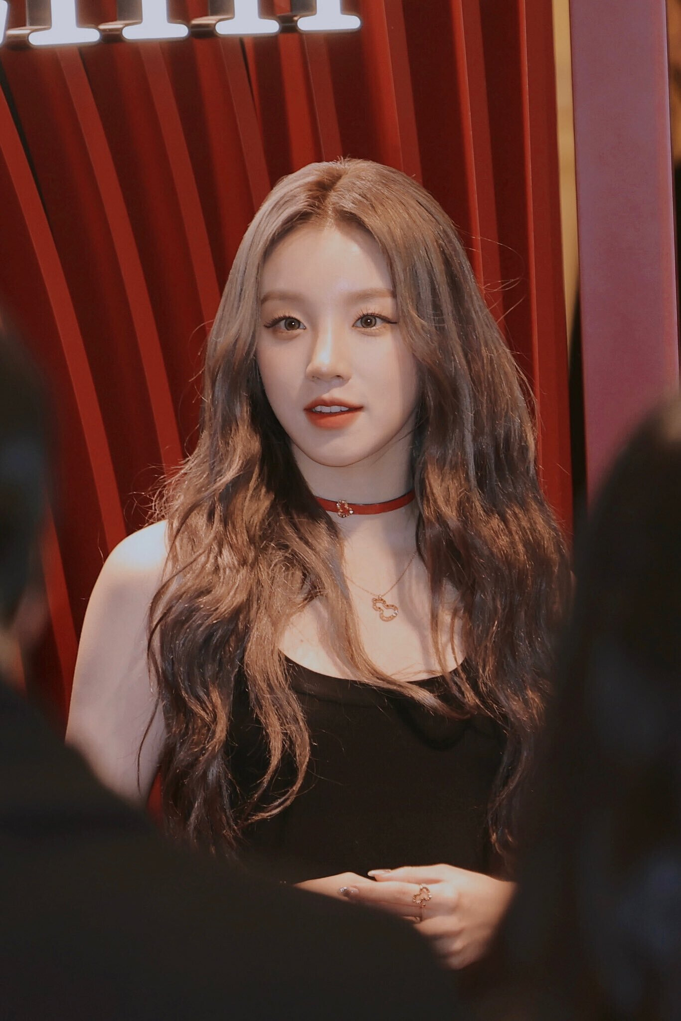 230216 (G)I-DLE Yuqi - QEELIN Jewellery Pop-Up Store Opening in